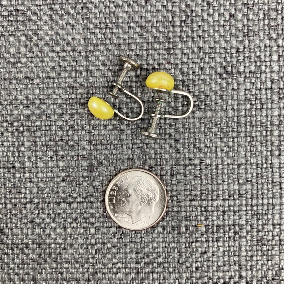 Vintage Pearly Yellow Micro Screw Back Earrings - Picture 6 of 6